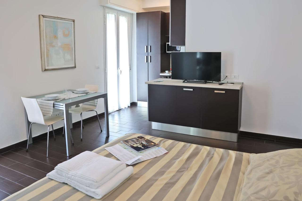 Casa Vacanze Aurora Centro Rimini Exterior foto