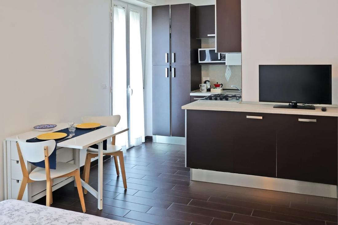 Casa Vacanze Aurora Centro Rimini Exterior foto